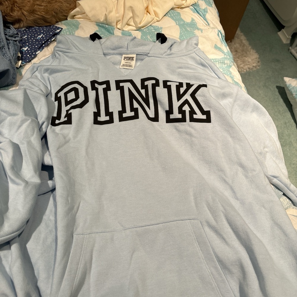 sweatshirt size medium